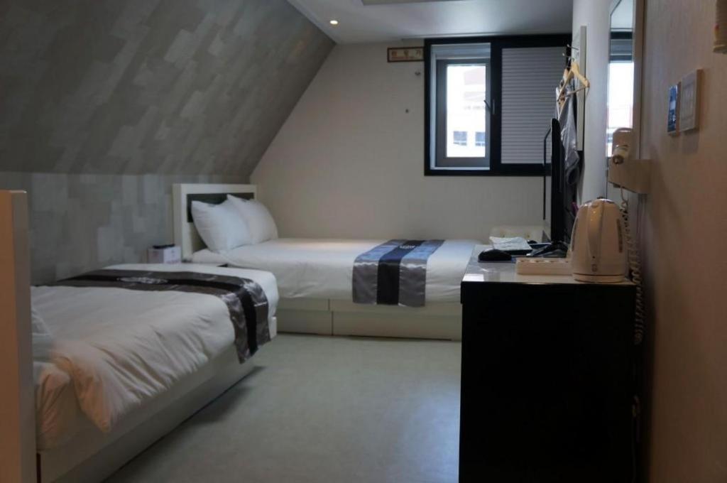 Novalus Tourist Hotel Seoel Buitenkant foto